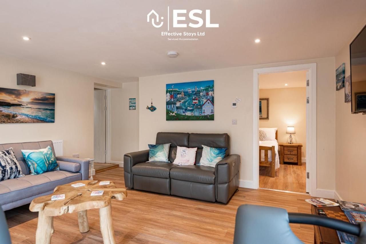 Beautiful En Suite 5 Bedroom Home With Sea Views New Quay  Bagian luar foto