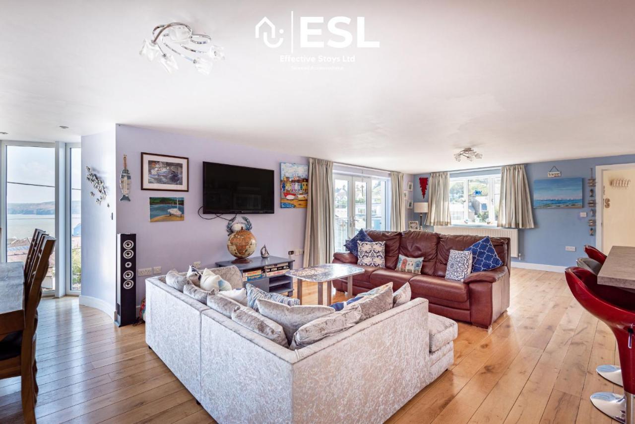Beautiful En Suite 5 Bedroom Home With Sea Views New Quay  Bagian luar foto
