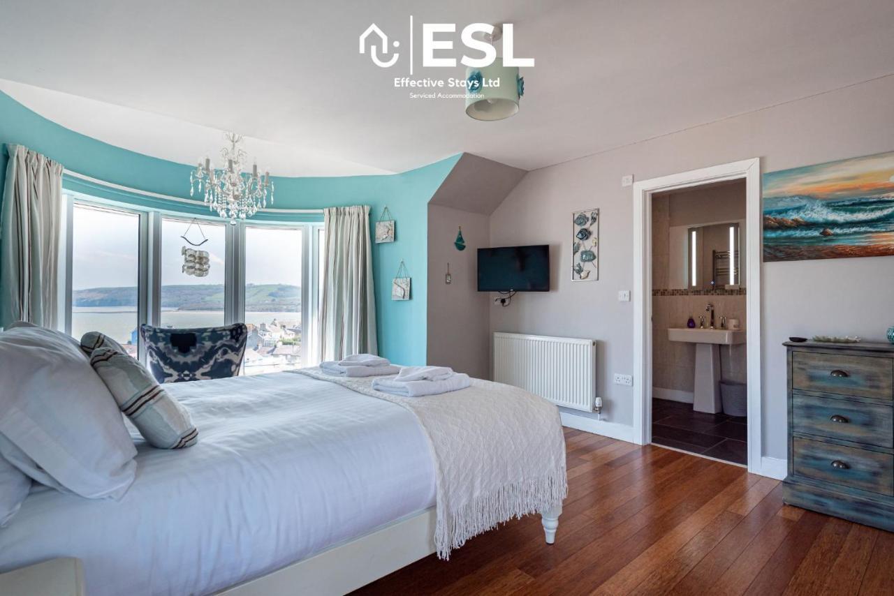 Beautiful En Suite 5 Bedroom Home With Sea Views New Quay  Bagian luar foto