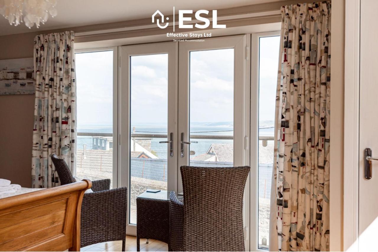 Beautiful En Suite 5 Bedroom Home With Sea Views New Quay  Bagian luar foto
