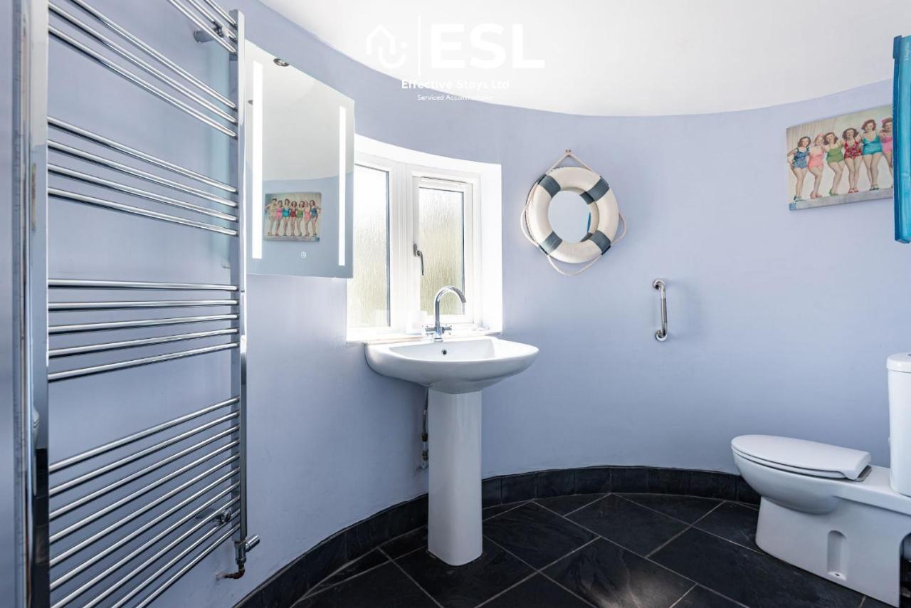 Beautiful En Suite 5 Bedroom Home With Sea Views New Quay  Bagian luar foto