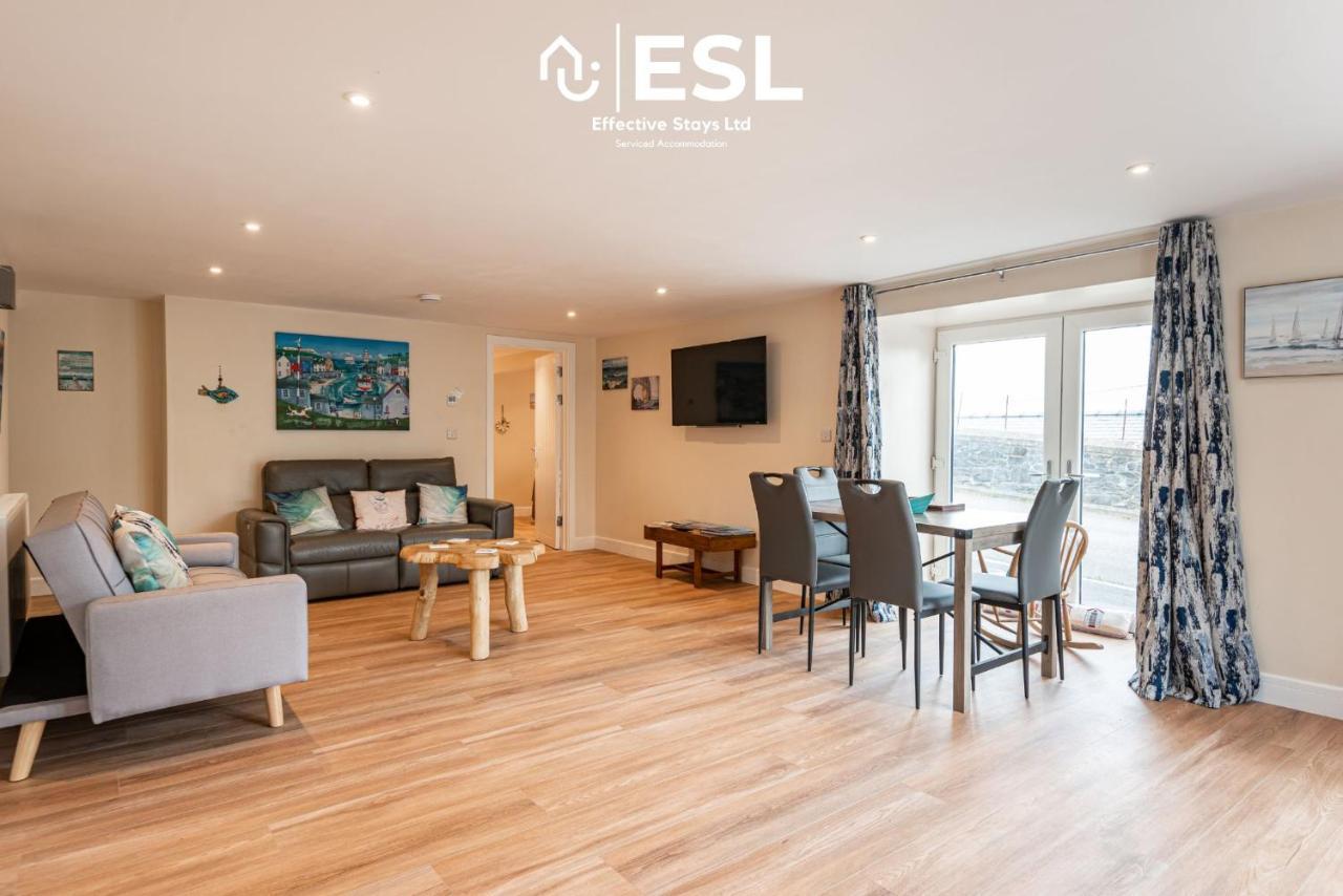 Beautiful En Suite 5 Bedroom Home With Sea Views New Quay  Bagian luar foto